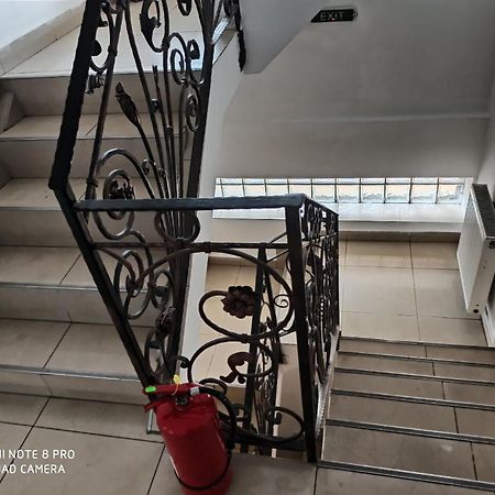 Quik Hotel Brassó Kültér fotó