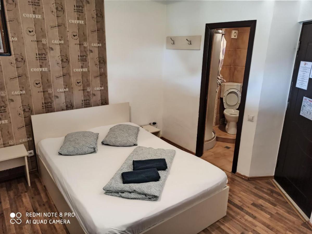 Quik Hotel Brassó Kültér fotó