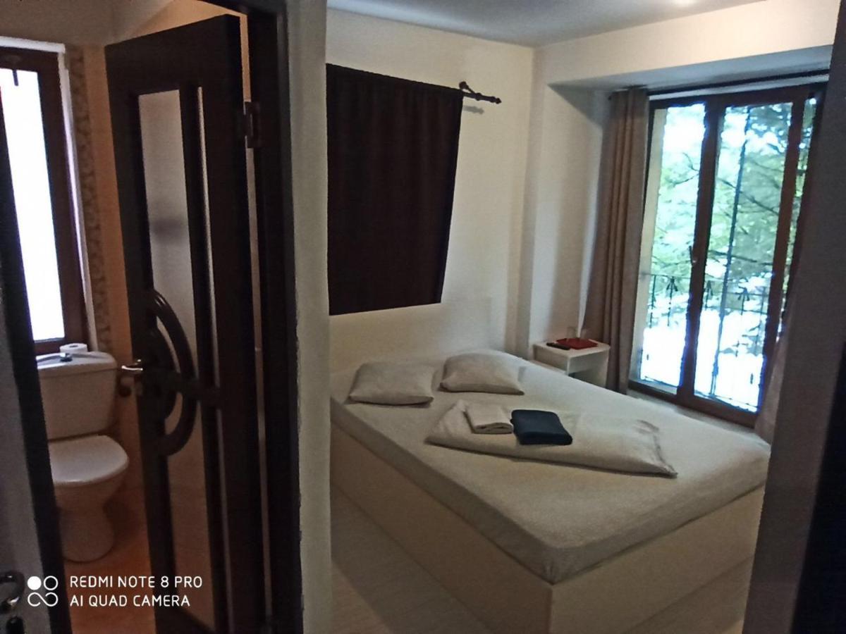 Quik Hotel Brassó Kültér fotó